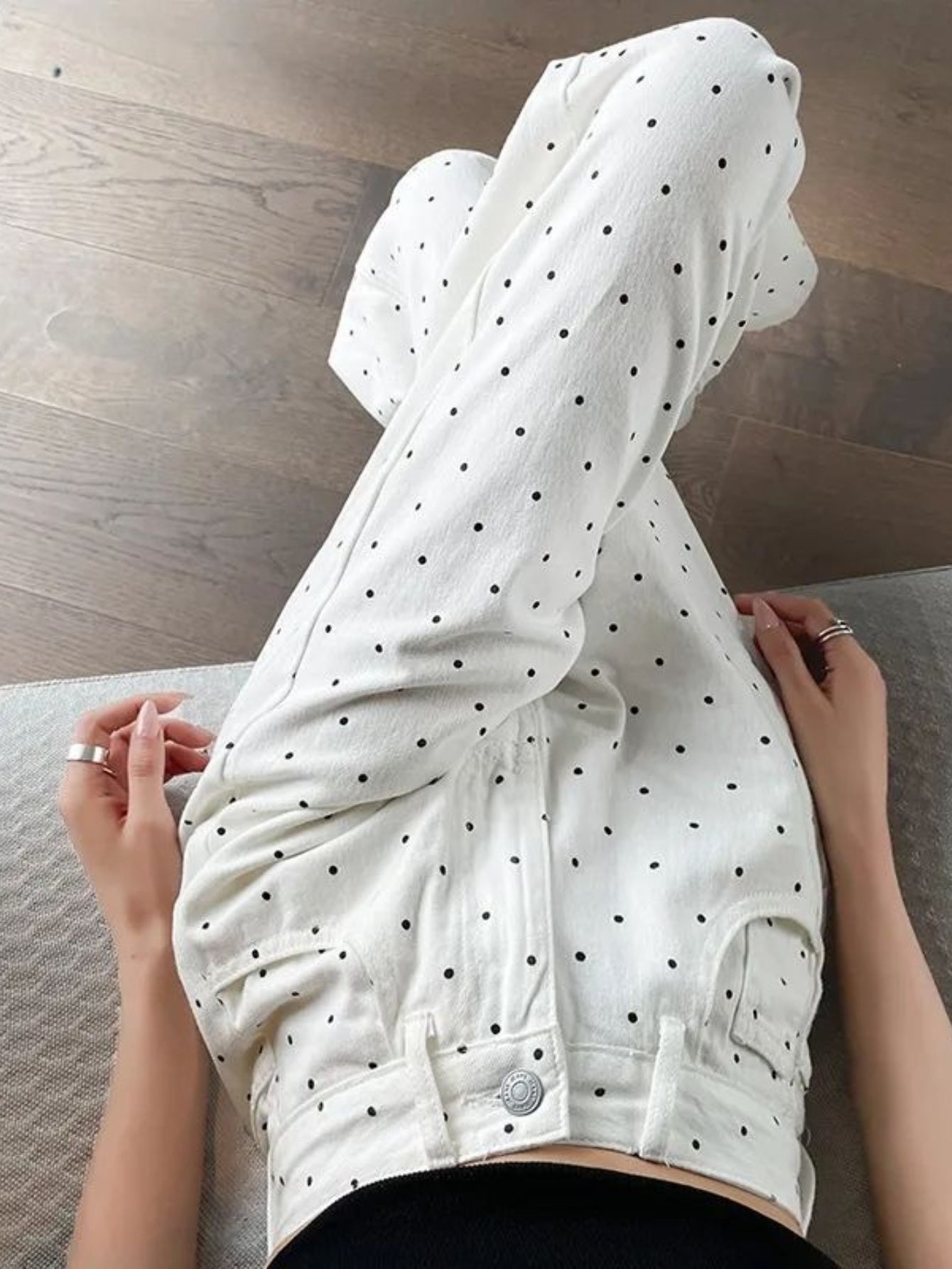 Women's Denim Pants - Fashion Personality Casual Loose Street Trend Temperament Commuter Retro Avant-garde Playful High Waist Design White Casual Pants